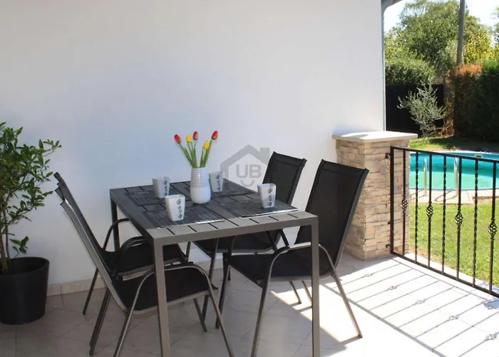 Holiday home Rebeka Nyaralo Medencevel *